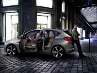 BMW Concept Active Tourer (2013) - picture 5 of 7