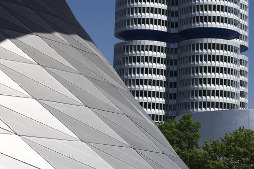 BMW ConnectedDrive (2011) - picture 8 of 9