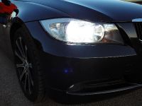 BMW E90 320d (2007) - picture 6 of 15