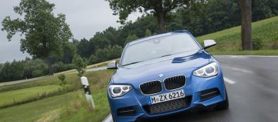 BMW M135i three-door (2012) - picture 4 of 86
