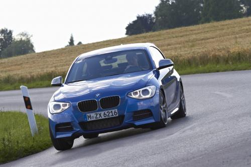 BMW M135i three-door (2012) - picture 8 of 86