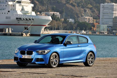 BMW M135i three-door (2012) - picture 17 of 86