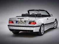 BMW M3 and M4 Convertibles (2015) - picture 4 of 10