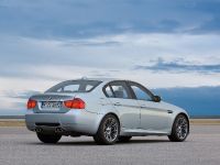 BMW M3 Sedan (2008) - picture 5 of 18