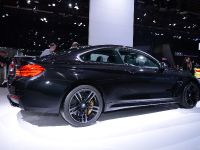 BMW M4 Coupe Detroit (2014) - picture 6 of 7