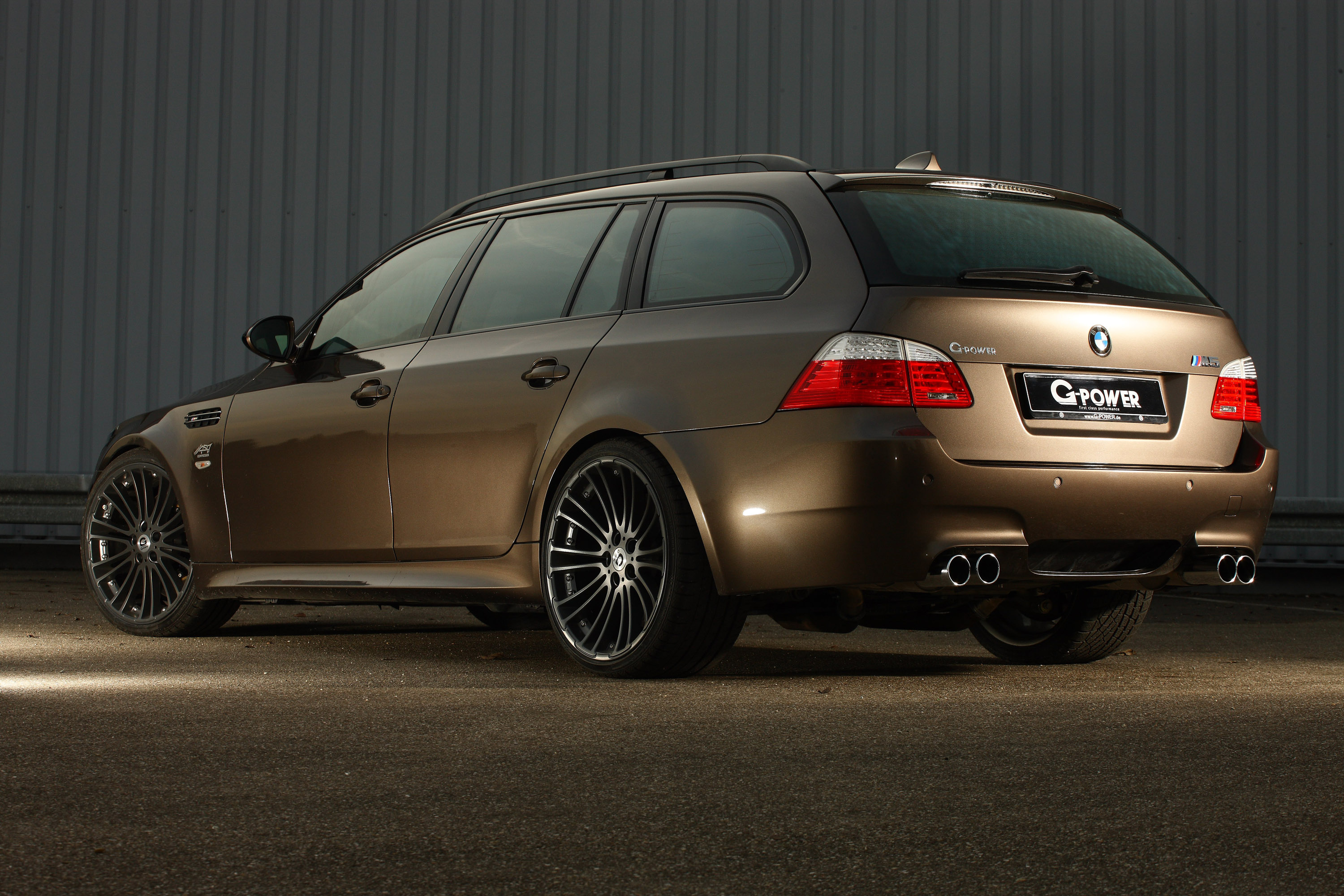 BMW M5 G-Power HURRICANE RS Touring