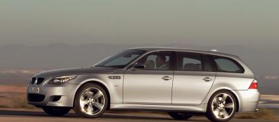 BMW M5 Touring (2007) - picture 4 of 9