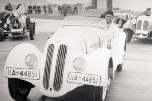 BMW Roadster 328 (1940) - picture 1 of 6