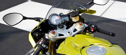 BMW S 1000 RR sportbike (2009) - picture 15 of 24