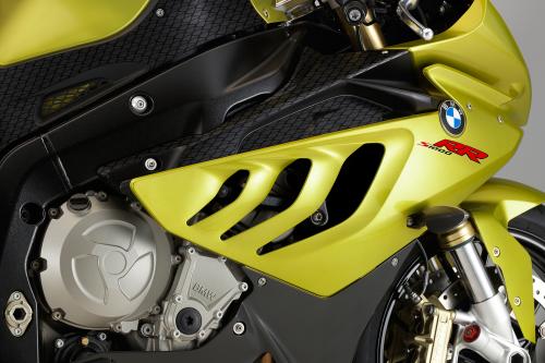 BMW S 1000 RR sportbike (2009) - picture 9 of 24