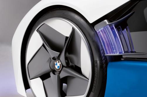 BMW Vision EfficientDynamics Concept (2009) - picture 40 of 73