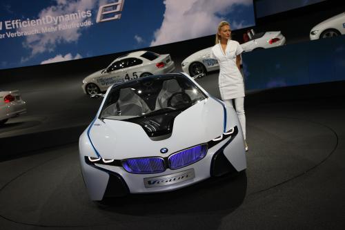 BMW Vision EfficientDynamics Frankfurt (2011) - picture 1 of 8