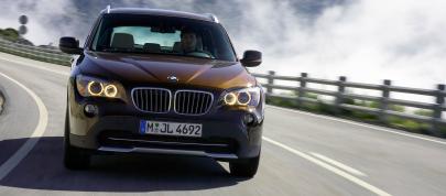 BMW X1 (2009) - picture 7 of 83
