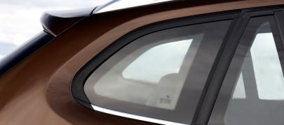 BMW X1 (2009) - picture 39 of 83