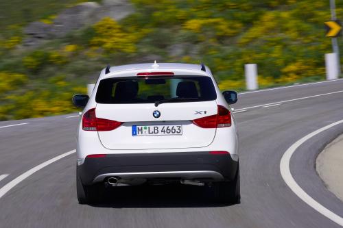 BMW X1 (2009) - picture 65 of 83