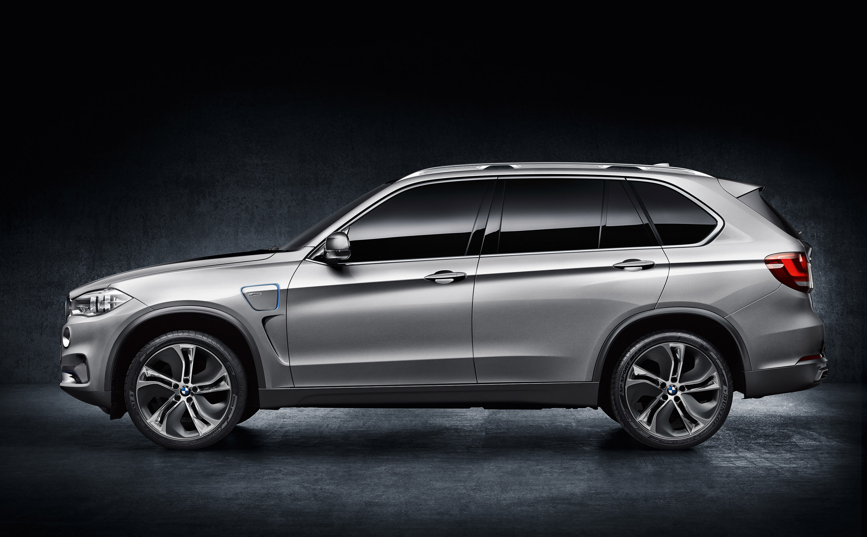 BMW X5 eDrive Concept