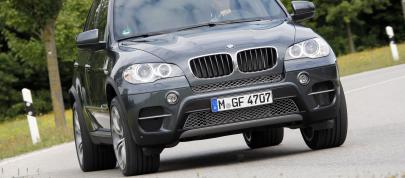 BMW X5 Individual (2011) - picture 4 of 19
