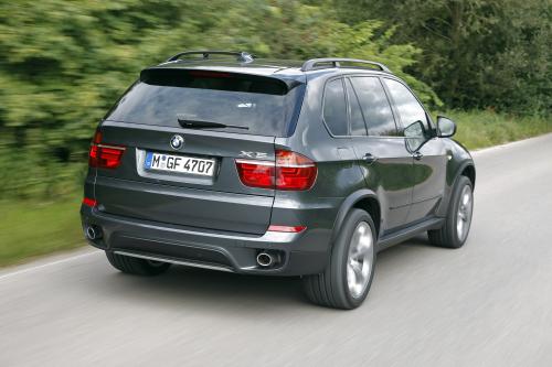 BMW X5 Individual (2011) - picture 17 of 19