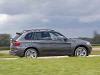 BMW X5 Individual (2011) - picture 8 of 19
