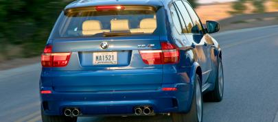 BMW X5 M (2010) - picture 12 of 25