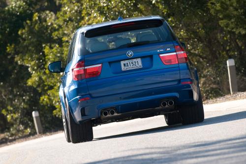 BMW X5 M (2010) - picture 9 of 25