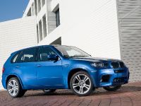 BMW X5 M (2010) - picture 3 of 25