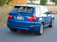 BMW X5 M (2010) - picture 13 of 25