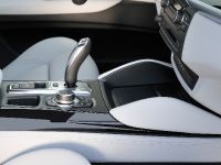 BMW X5 M (2010) - picture 18 of 25