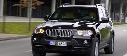 BMW X5 Security Plus (2009) - picture 12 of 35