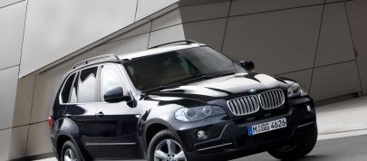 BMW X5 Security Plus (2009) - picture 28 of 35