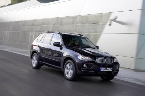 BMW X5 Security Plus (2009) - picture 1 of 35