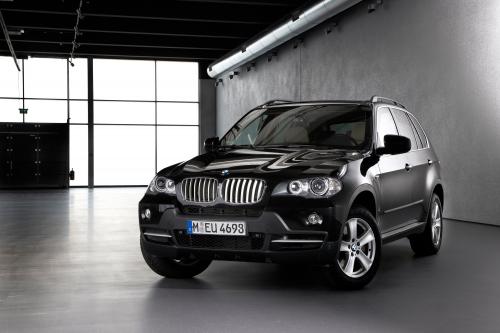 BMW X5 Security Plus (2009) - picture 32 of 35