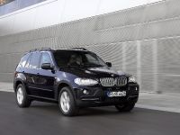 BMW X5 Security Plus (2009) - picture 6 of 35