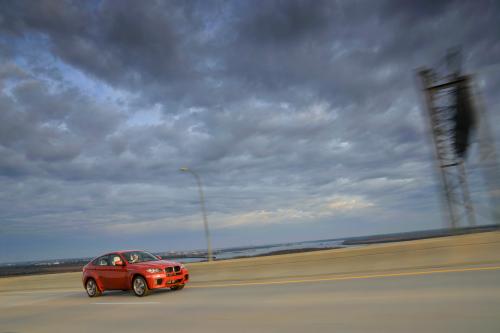 BMW X6 M (2010) - picture 9 of 34