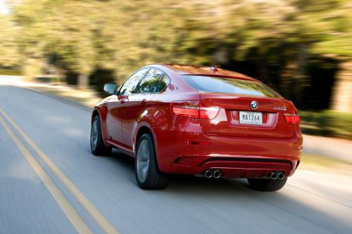 BMW X6 M (2010) - picture 16 of 34