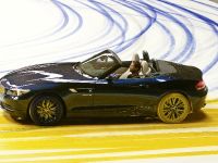 BMW Z4 - An Expression of Joy (2009)