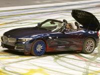 BMW Z4 - An Expression of Joy (2009)