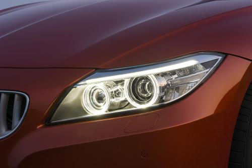 BMW Z4 sDrive 35is (2009) - picture 8 of 11