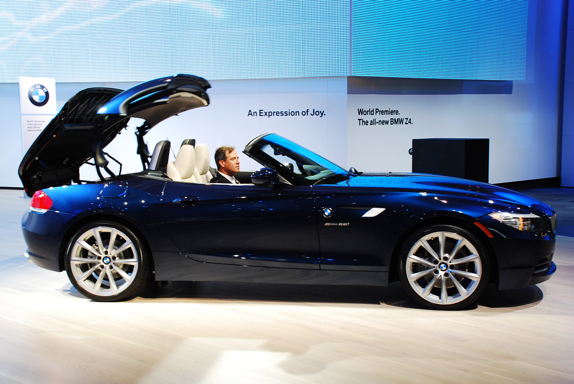 BMW Z4 sDrive35i Detroit