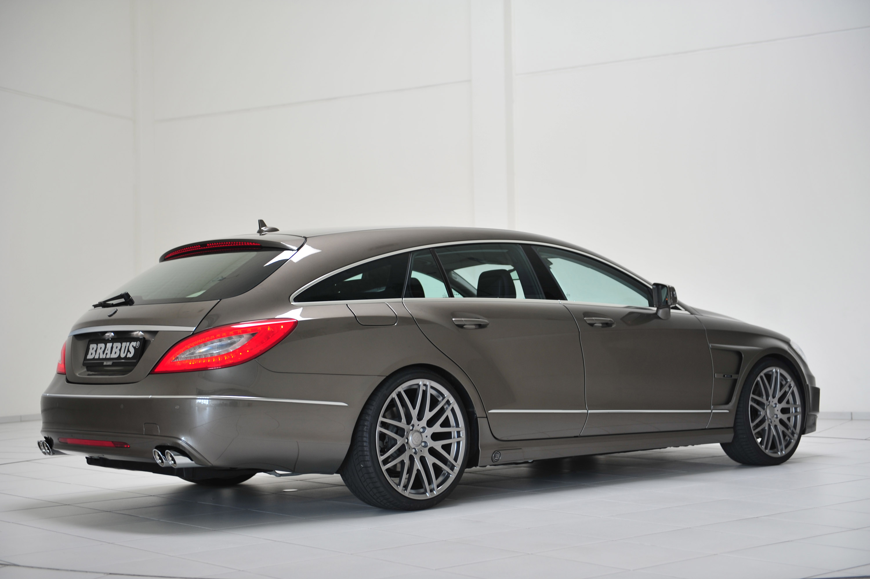 Brabus  Mercedes-Benz CLS Shooting Brake