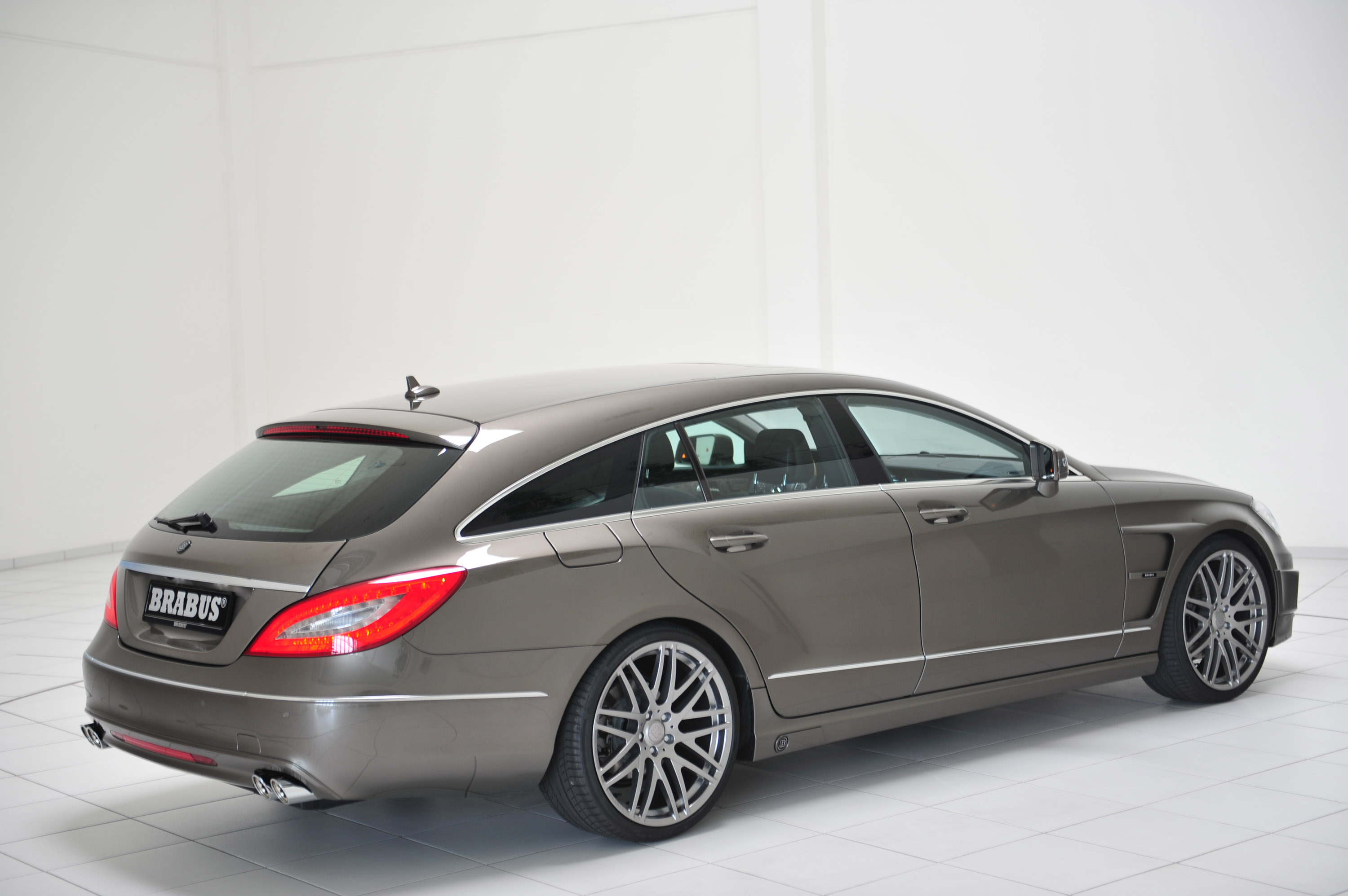 Brabus  Mercedes-Benz CLS Shooting Brake