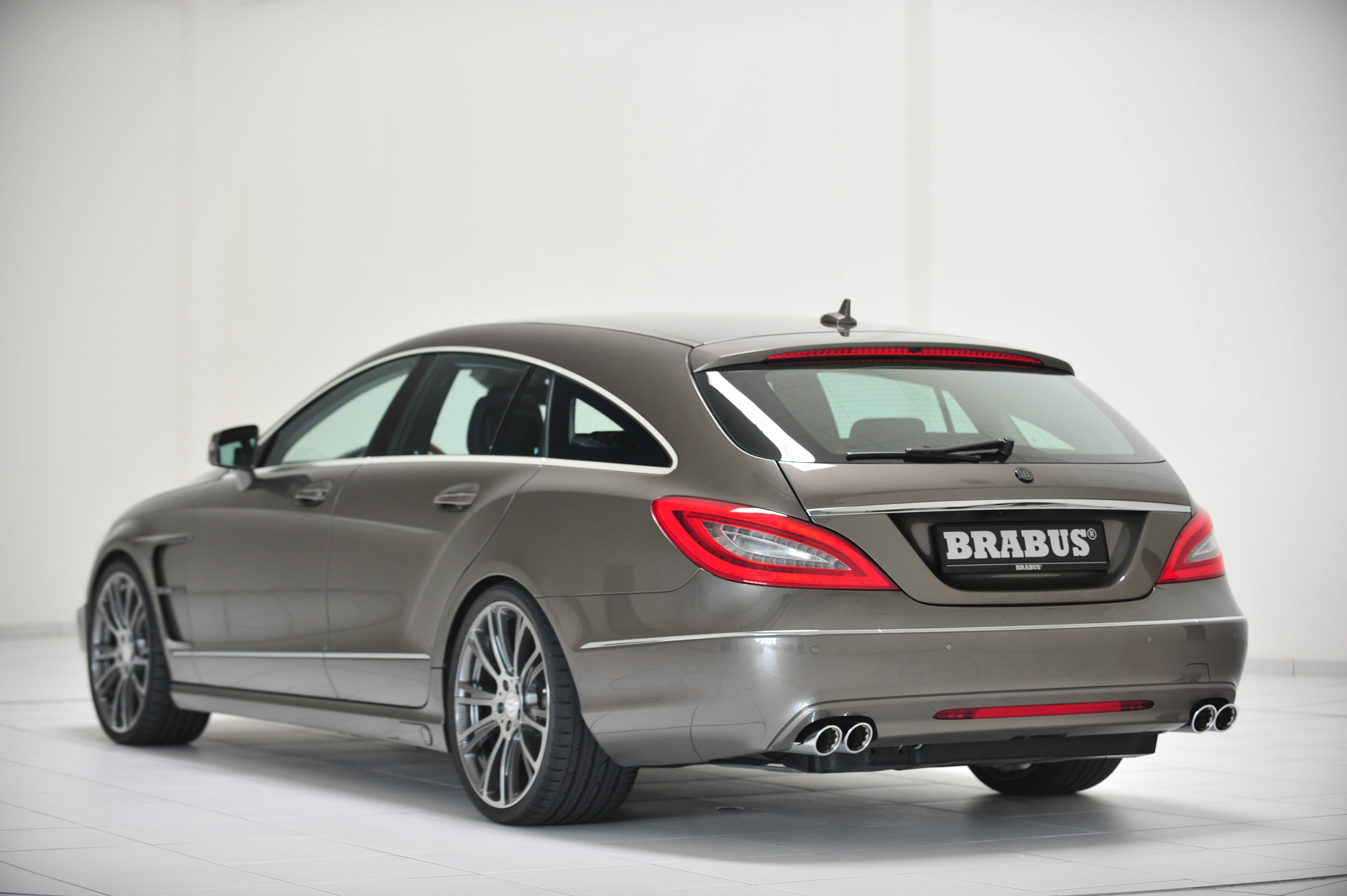 Brabus  Mercedes-Benz CLS Shooting Brake