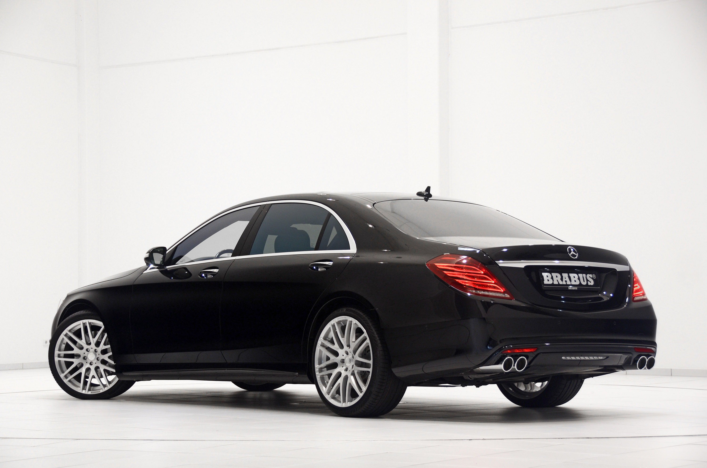 Brabus  Mercedes-Benz S-Class