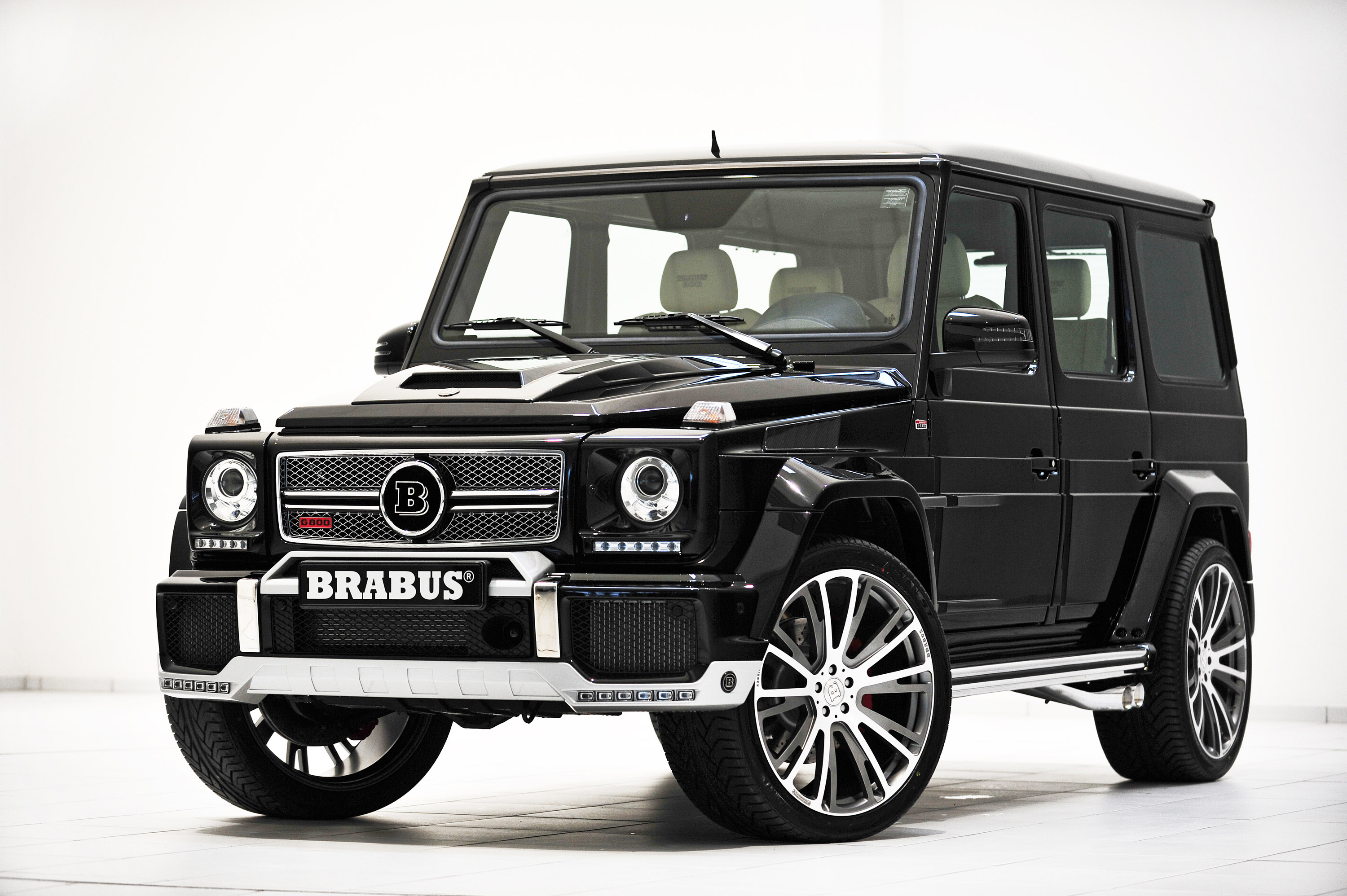 Mercedes brabus 800. Мерседес Бенц Гелендваген Брабус. Мерседес g65 Брабус. Brabus g800 w463. Mercedes-Benz g65 AMG w463.