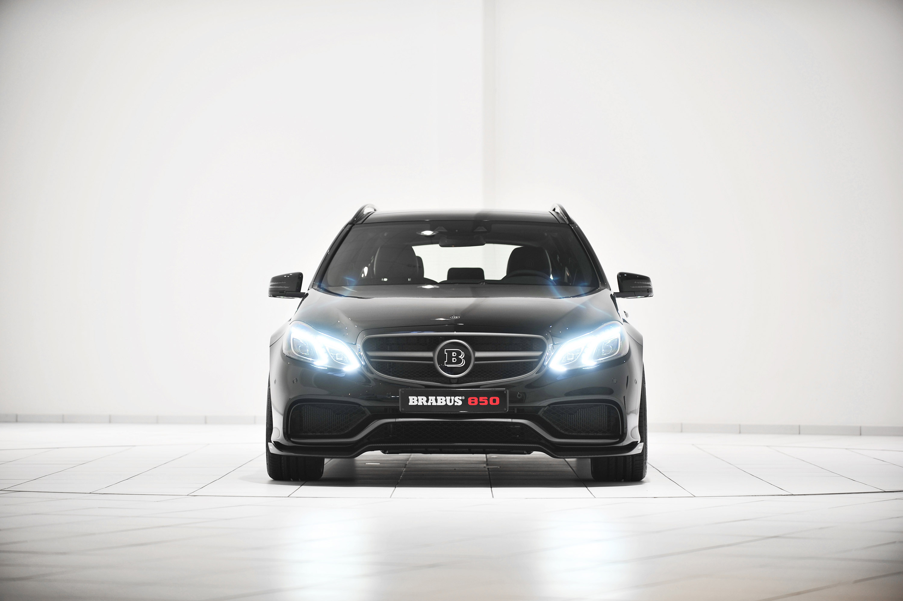 Brabus 850 6.0 Biturbo Mercedes-Benz E63 AMG