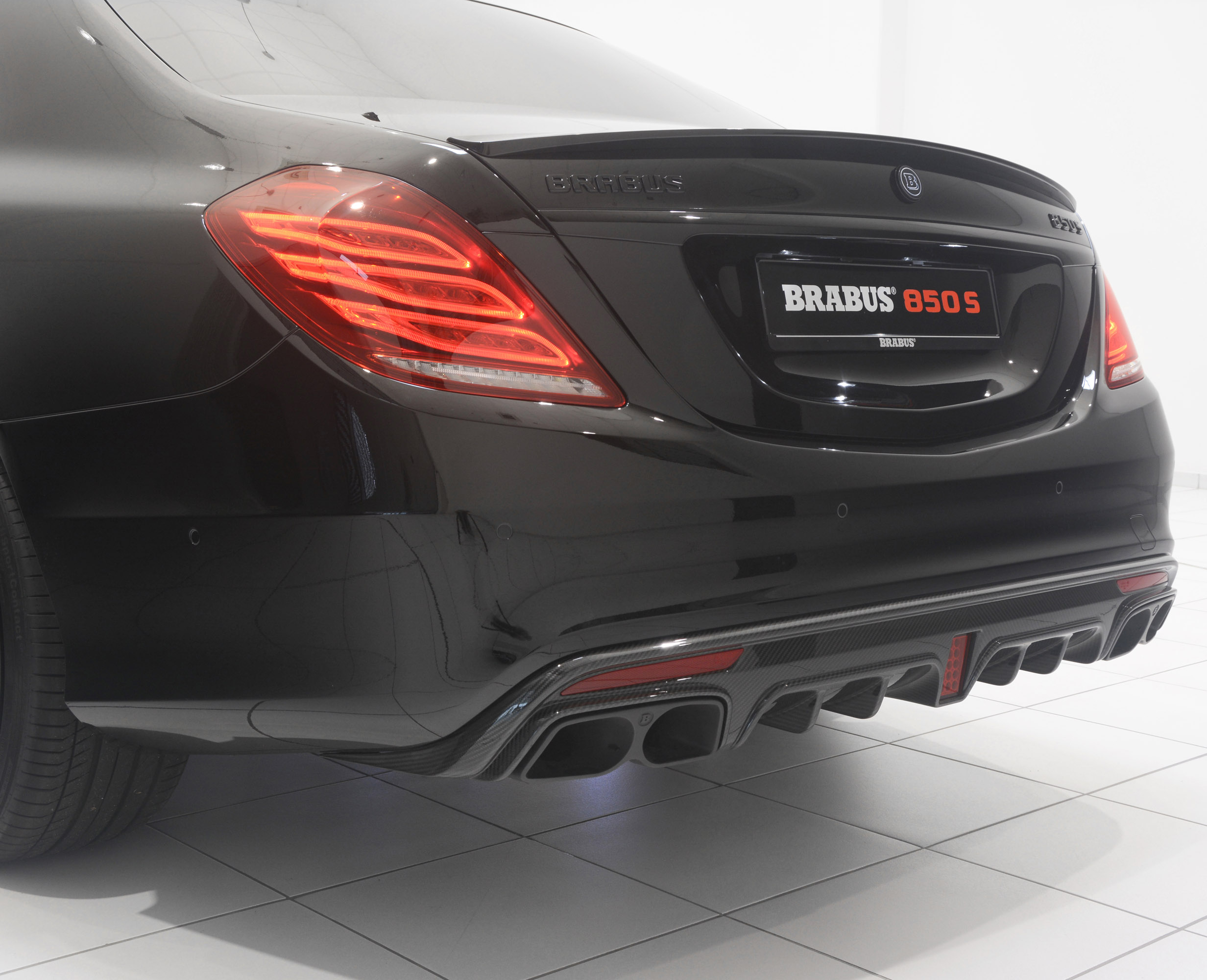 Brabus 850S  Mercedes-Benz S63 AMG