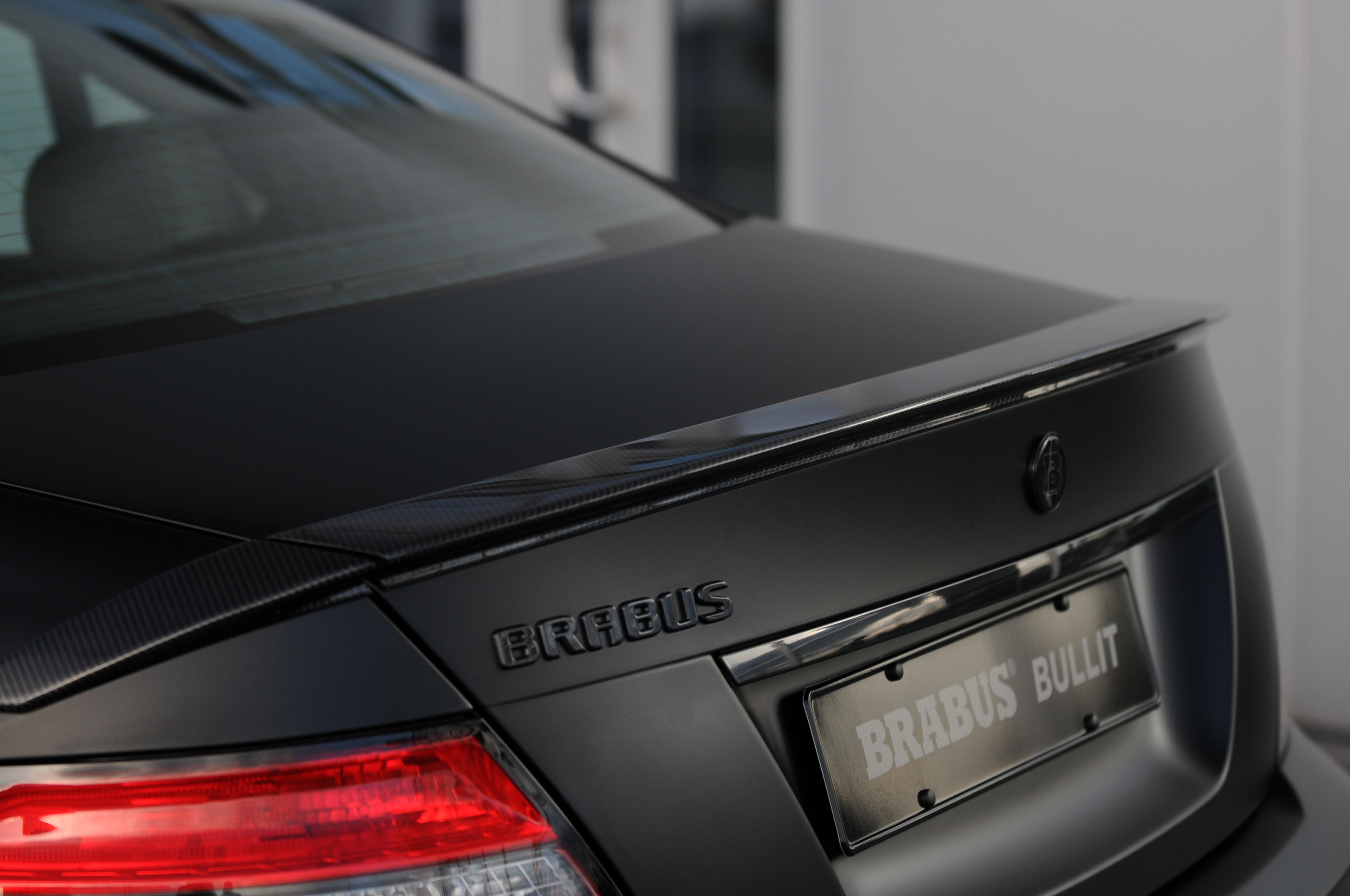 Mercedes-Benz Brabus Bullit Black Arrow