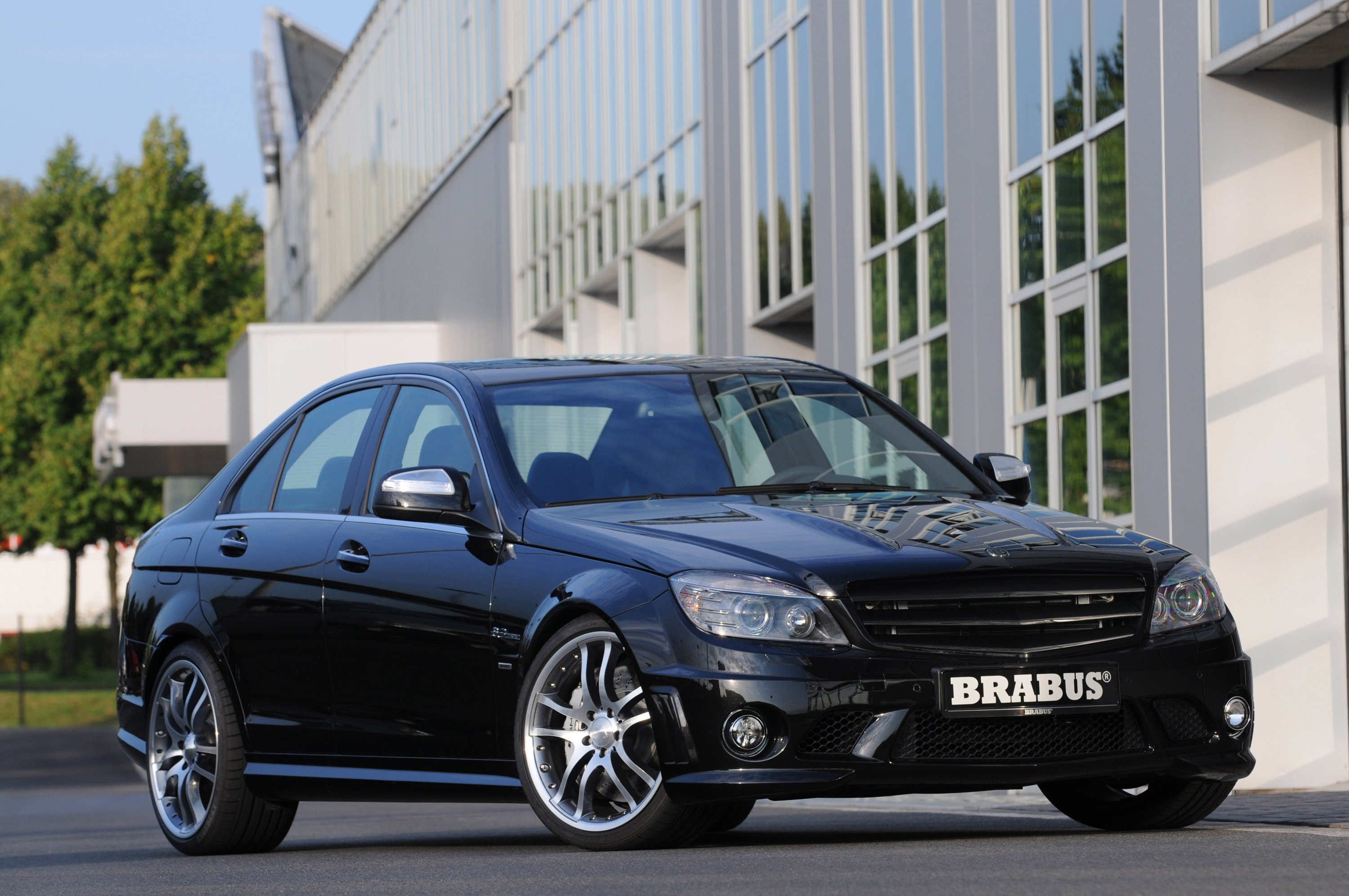 BRABUS Mercedes-Benz C63 AMG