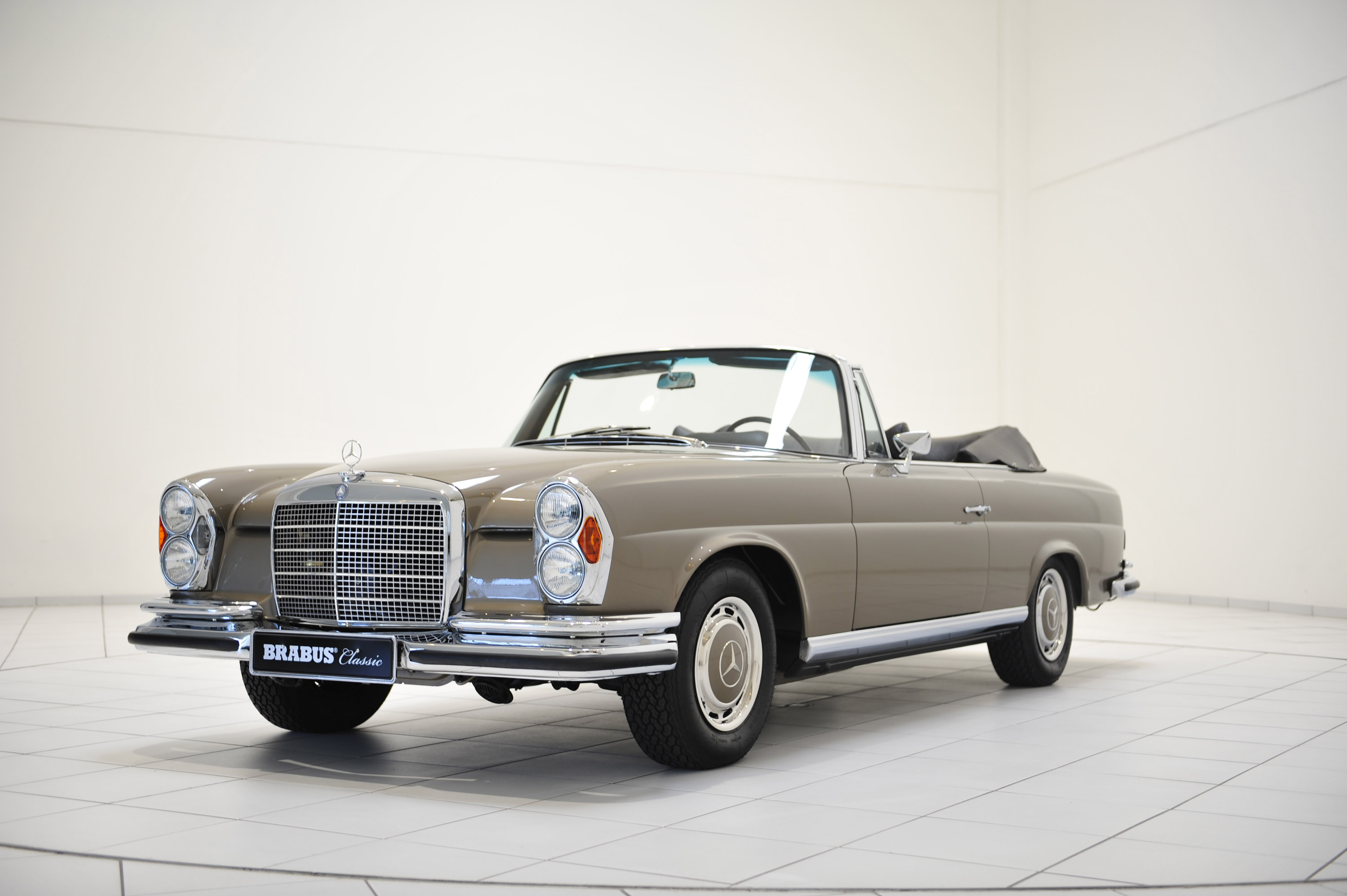 BRABUS Classic Mercedes 280 SE Cabriolet W111