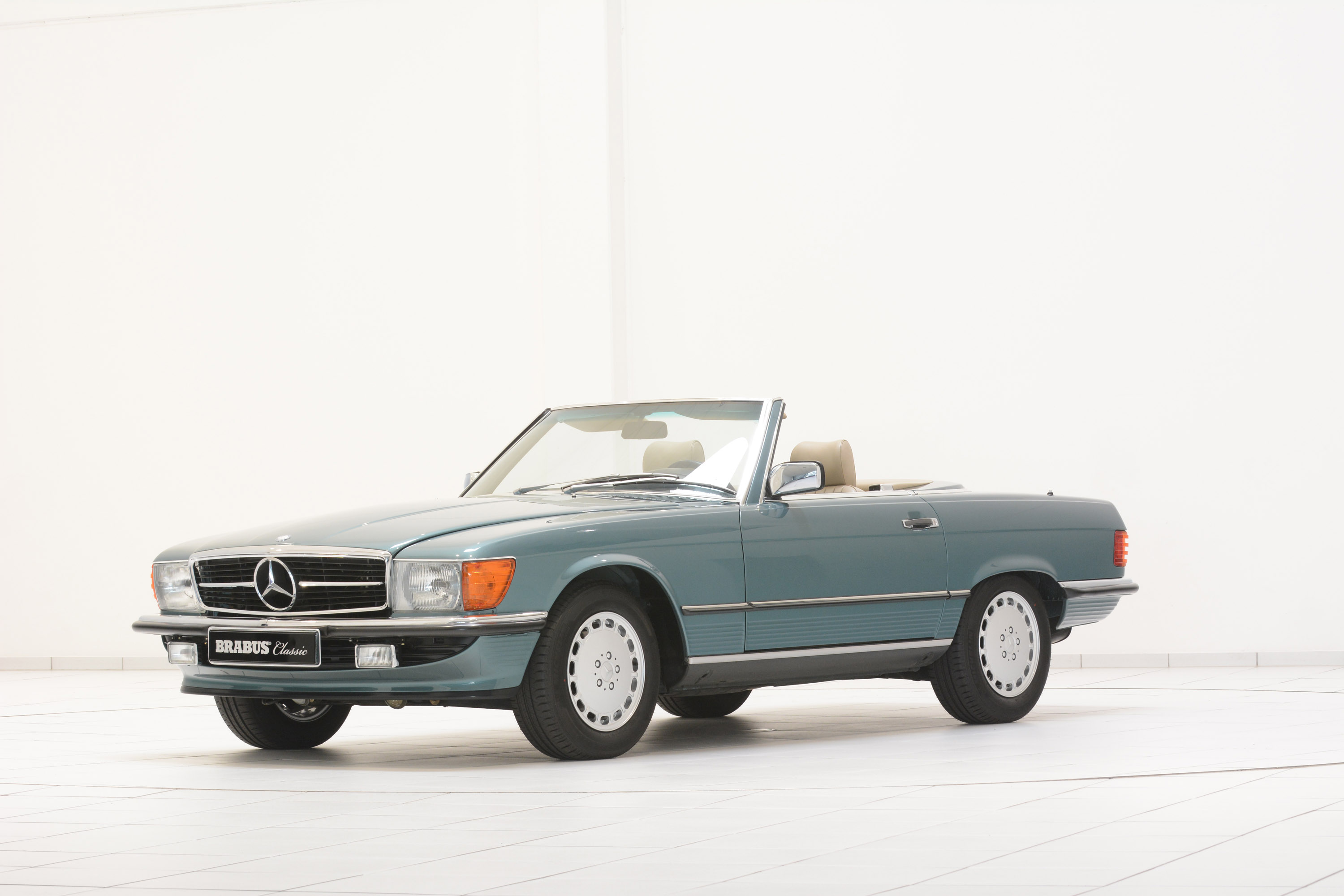 BRABUS Classic Mercedes-Benz 560 SL R107